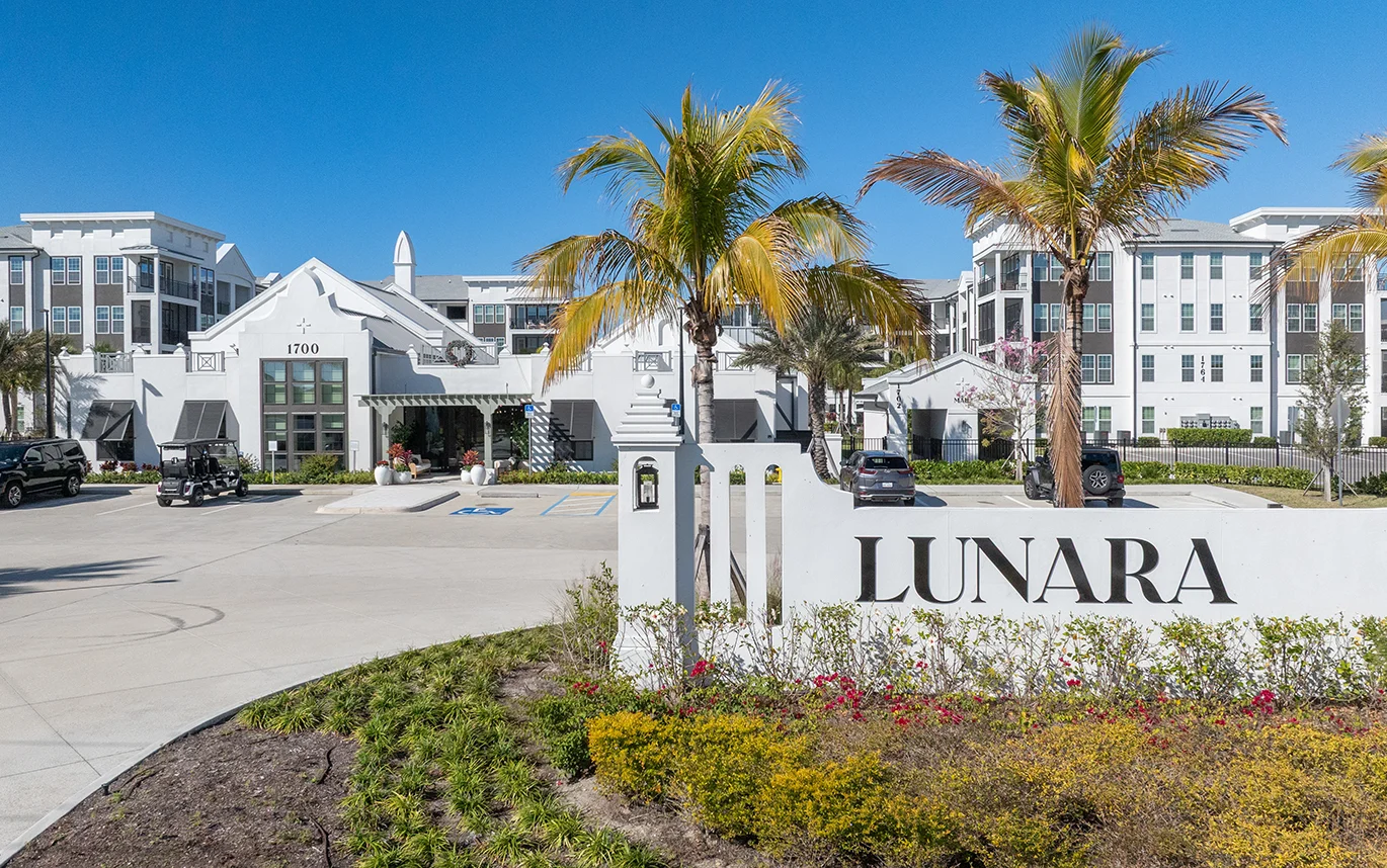 Lunara Apartments
